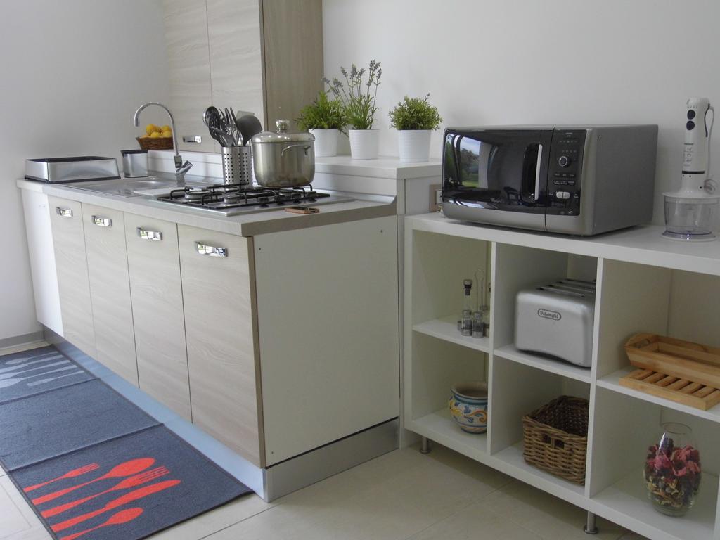 Fiore Dell'Etna Apartment Санта Венерина Екстериор снимка
