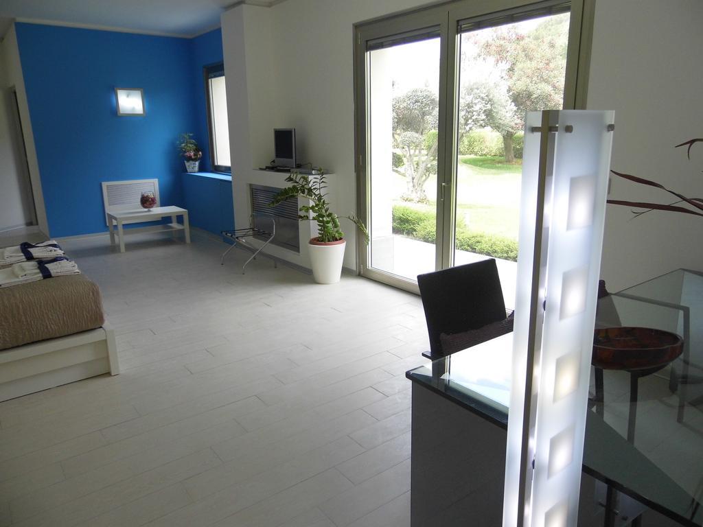 Fiore Dell'Etna Apartment Санта Венерина Екстериор снимка